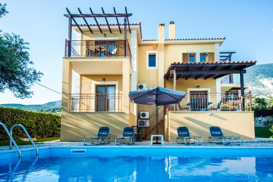 Irida Villa